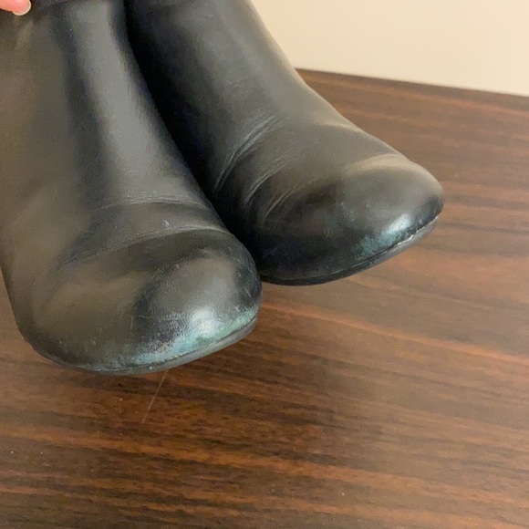 Jones New York Leather Booties Size 8 - Picture 7 of 15